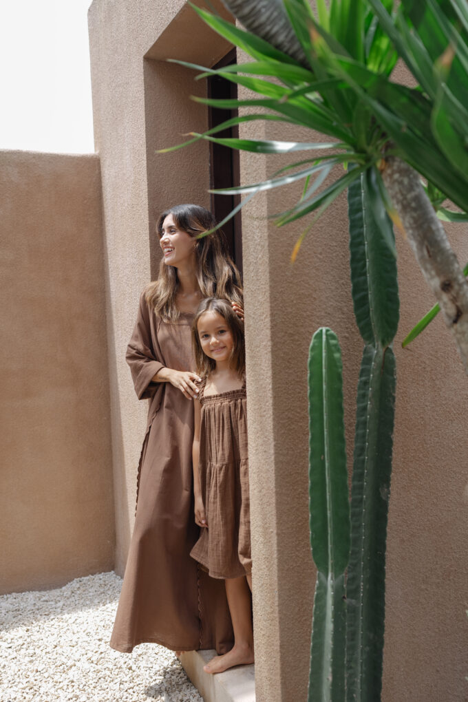 Women’s Scalloped Bisht Set - Brown - Image 5